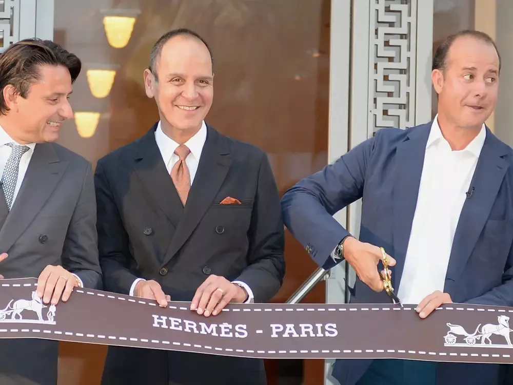 Топ самых богатых семей мира