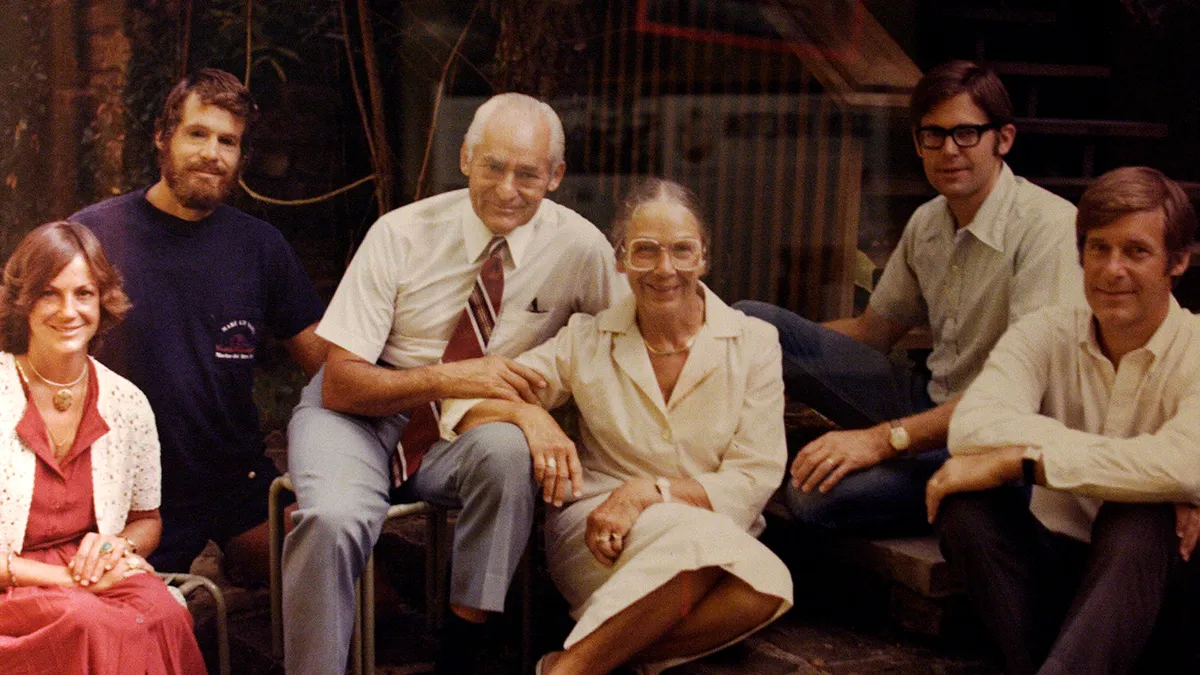 Самые богатые семьи