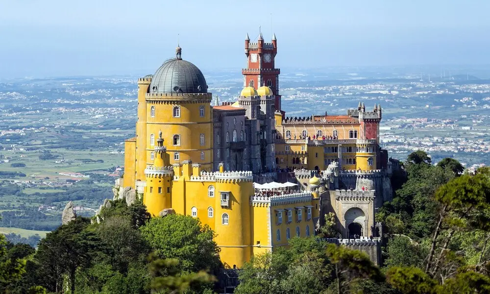 Топ-5 самых красивых замков и дворцов