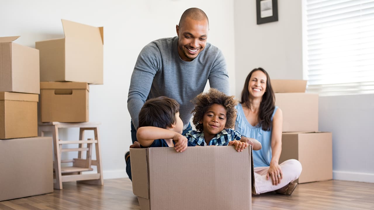 Moving to Greece from USA